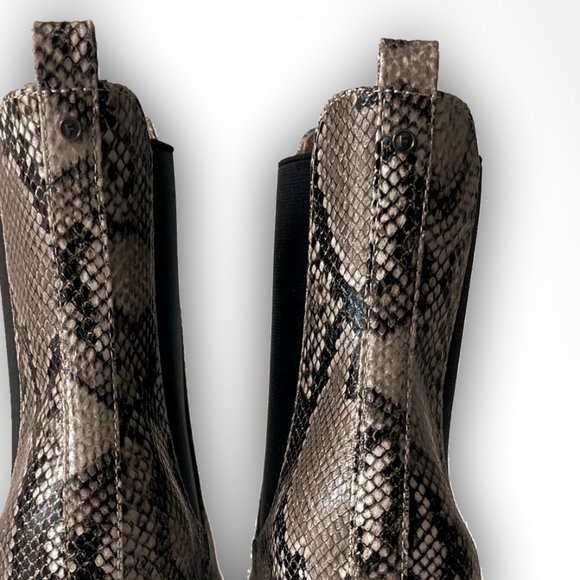 NEW! French Connection Vegan Leather Penny Chelsea Block Heel Boots Snake - Picture 13 of 16